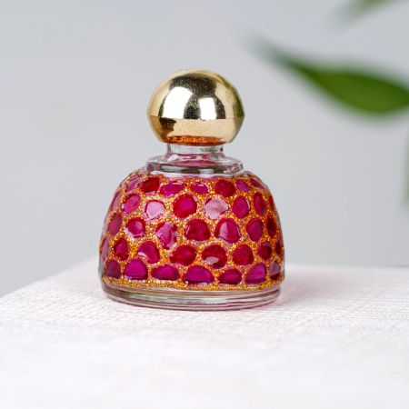 Adorable Pink Colour Bottle Made of Glass